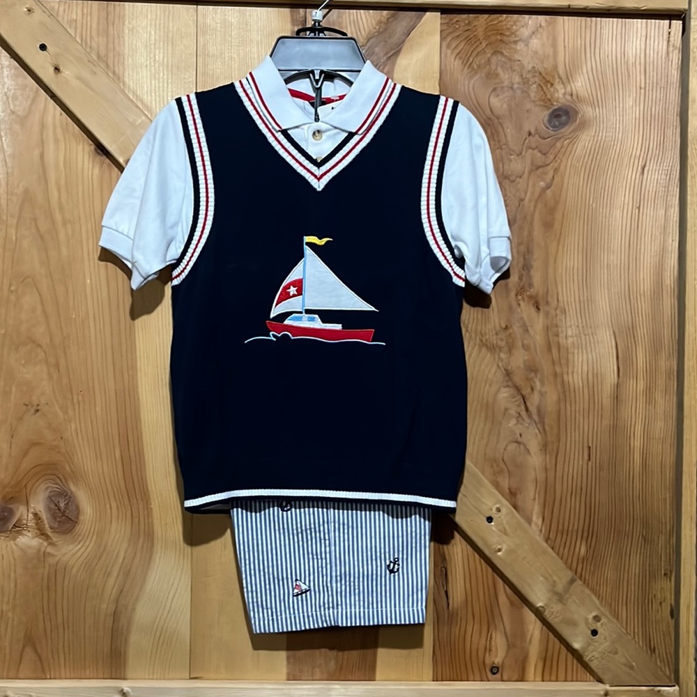 Class club NWT size 7 three piece with polo sweater vest and short set